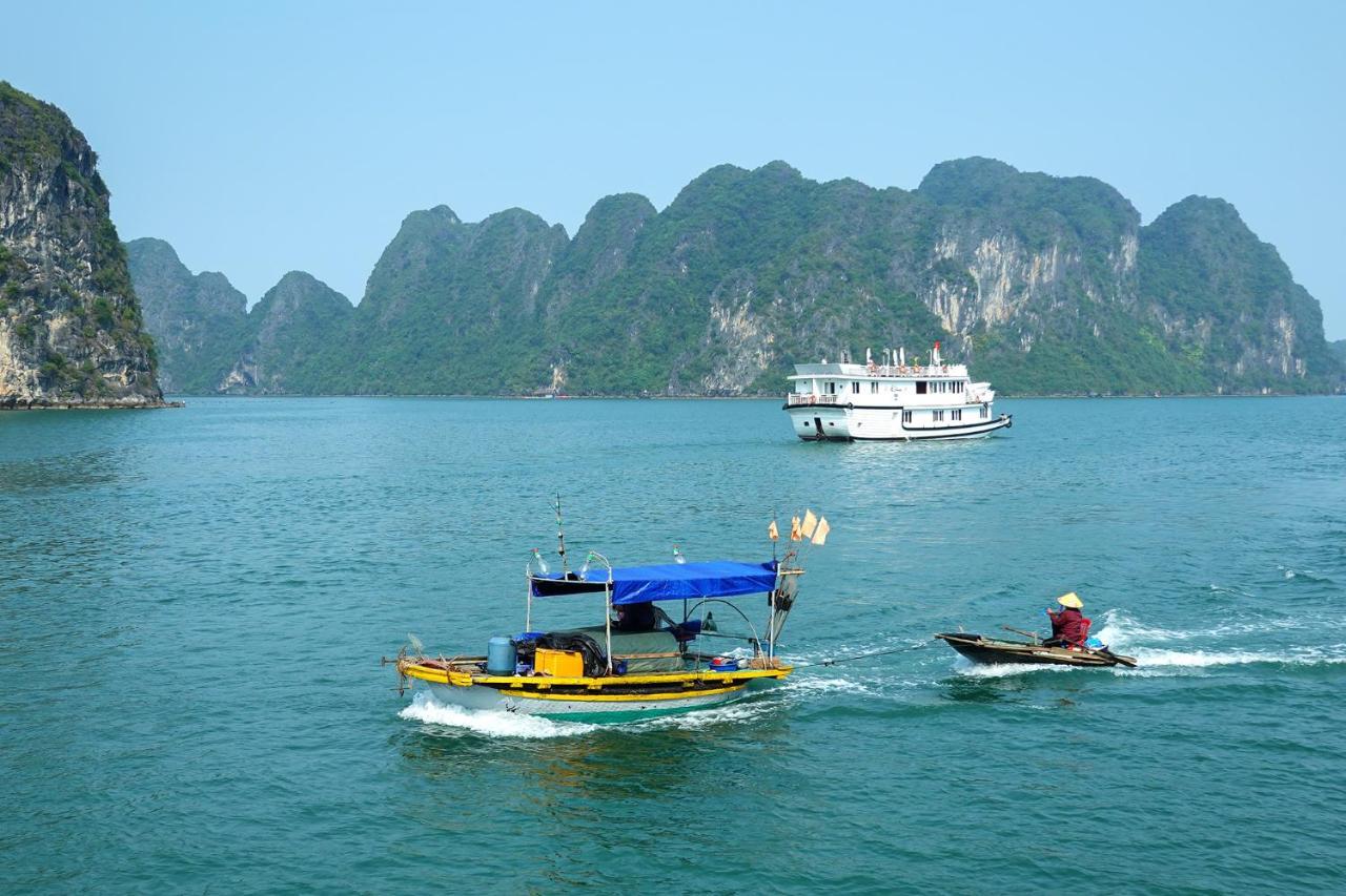 Отель Halong Fantasea Cruise Халонг Экстерьер фото